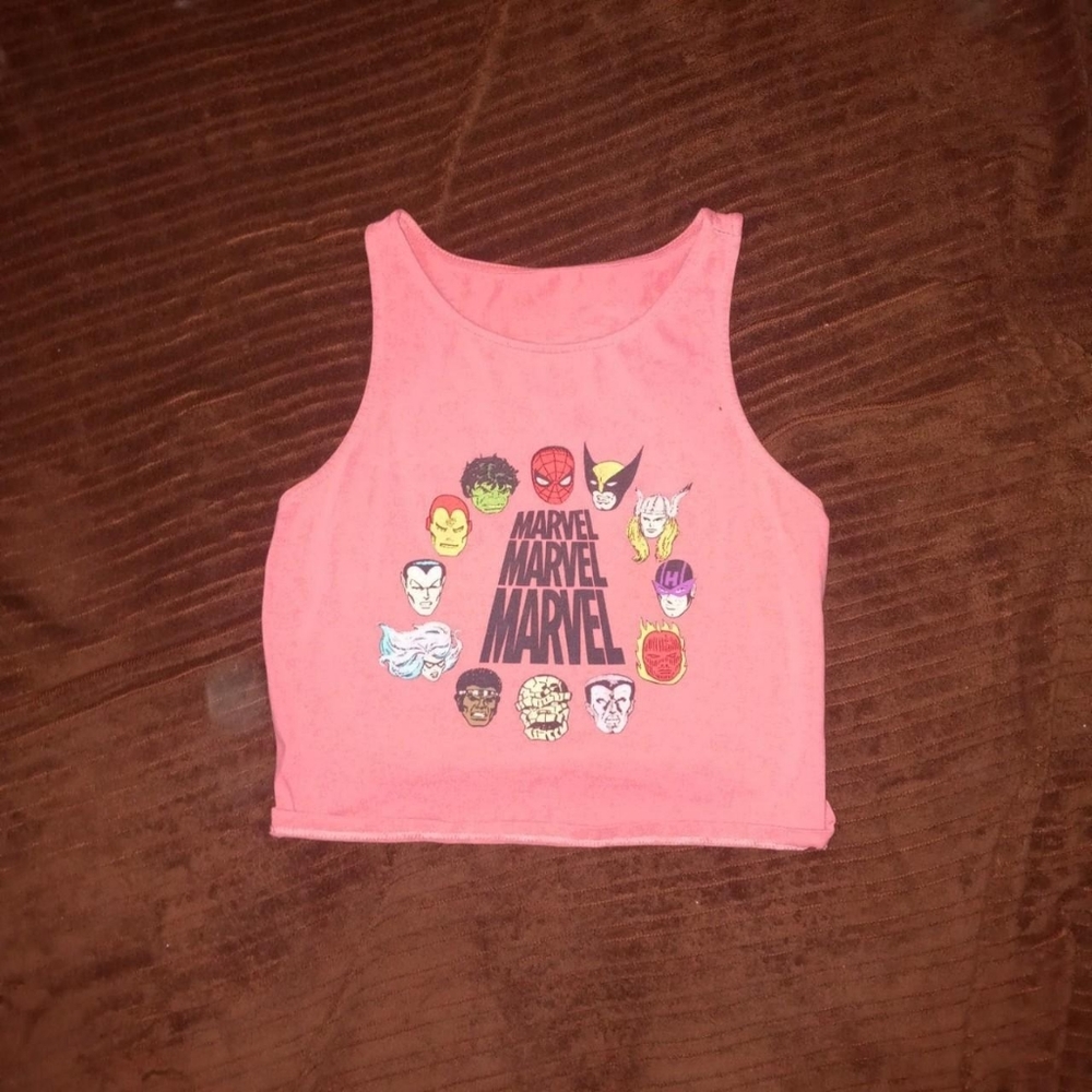 Coral pink small medium marvel floating heads crop top